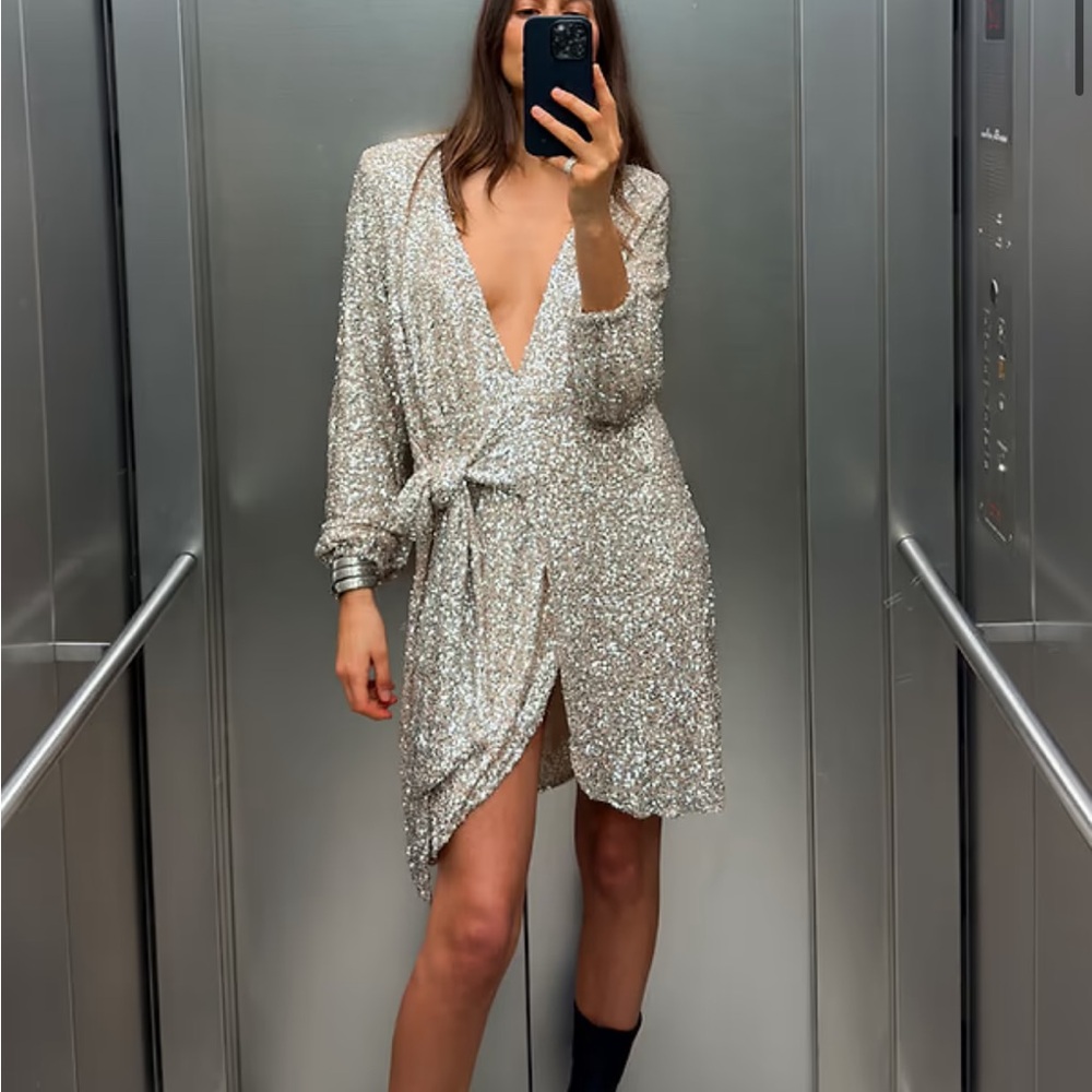NWT - Never Fully Dressed - Silver Sequin Mini Vienna Wrap Dress (US 12)